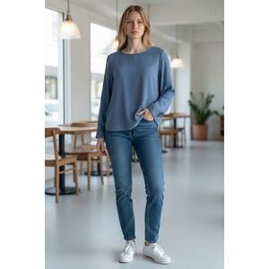 Maurices‎ Blue Long Sleeve Button Back Blouse Women's Size Medium Polyester